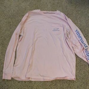 Large long sleeve vineyard vines light pink shirt